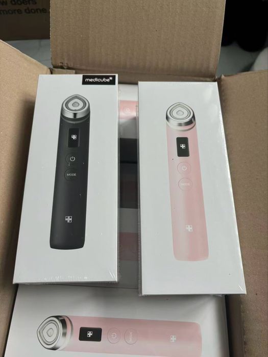 Medicube Age-R booster pro