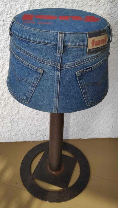 Banco para apoio. Uso Geral.