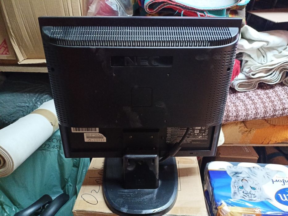 Monitor LCD NEC 73V 17 cali