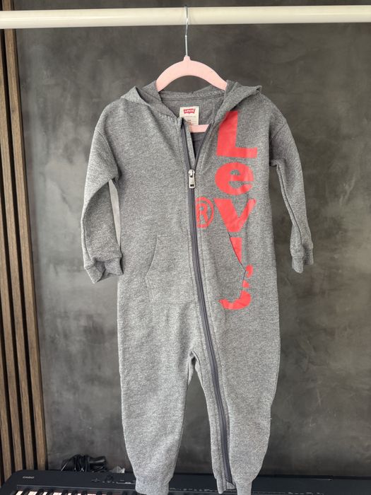 Pajacyk levis z kapturem 92