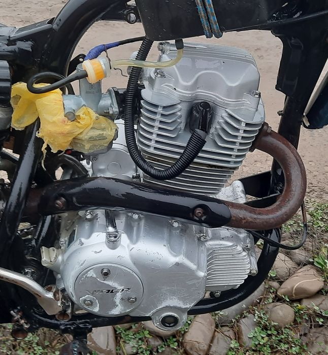 Продам двигун 200куб