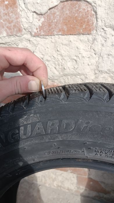 Резина r14:175:55 как новая: 2 000 грн. - Автошини Запоріжжя на Olx