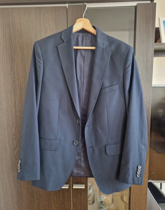 Granatowa marynarka męska