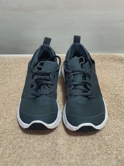 Buty damskie do biegania UNDER ARMOUR Drift rozm. 37,5