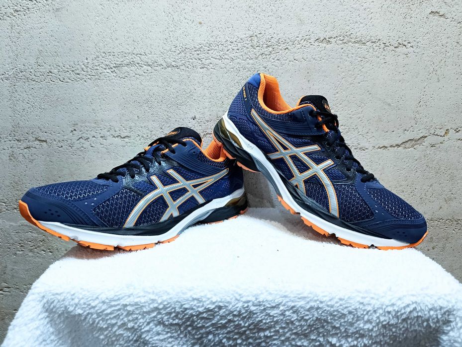 ASICS GEL PULSE 7 r.44,5 stan idealny