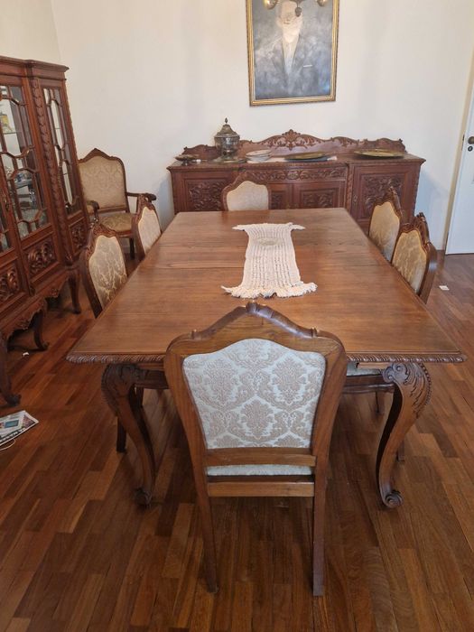 Mesa de sala de jantar + 6 cadeiras