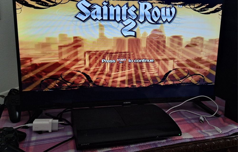 PlayStation 3 Super Slim 12GB (CECH 4304A)