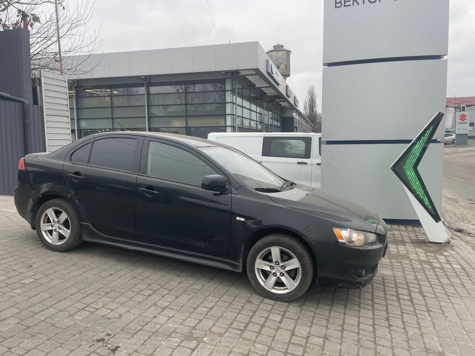 Митсубиси Лансер 2007год