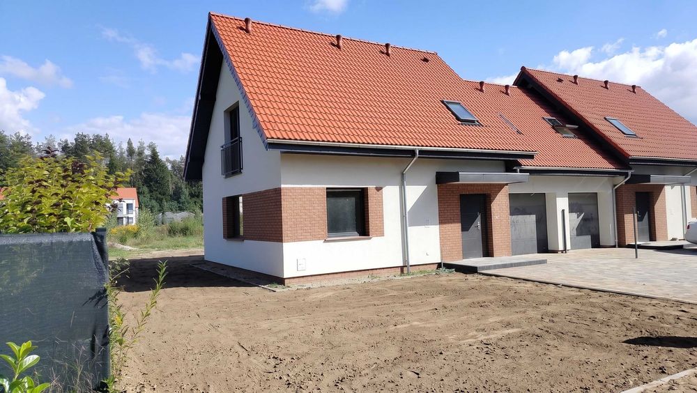 Tomaszkowo/Naterki - Gotowy lokal w budynku dwulokalowym. Oddany do użytkowania! Garaż i duża działka 775m2.