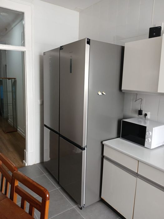 Arrenda-se Quarto para Estudante Universitário