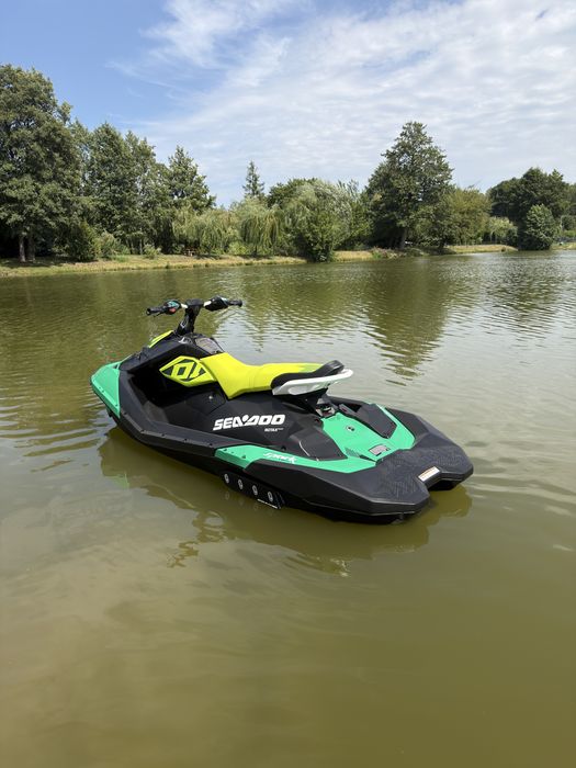 SEA-DOO Spark trixx 3up