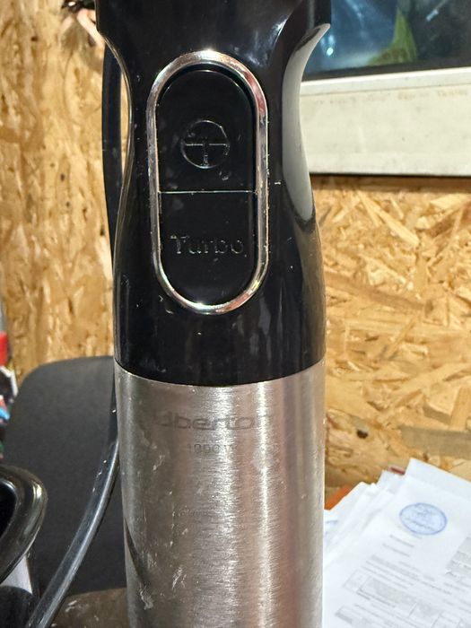 Блендер LIBERTON LHB-1010