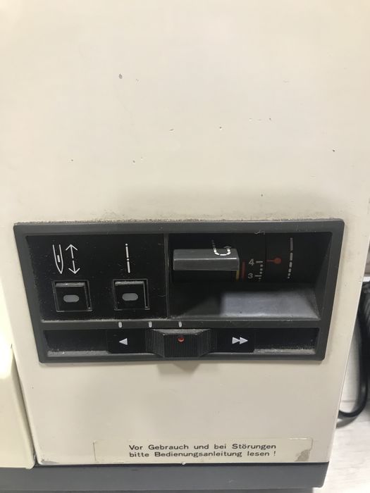 Швейна машинка в-во Японія