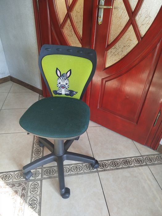 Продам  крісло бу