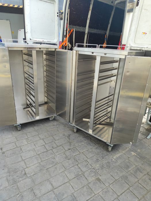 Armários em inox