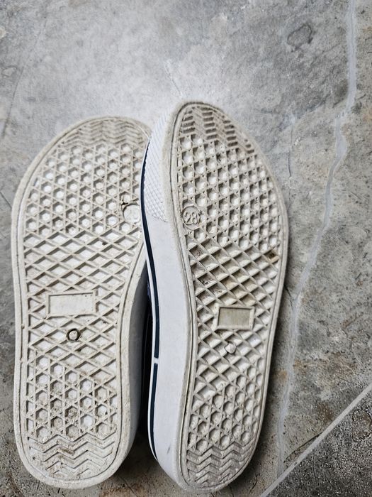 Buty rozm 28 po domu/przedszkolu