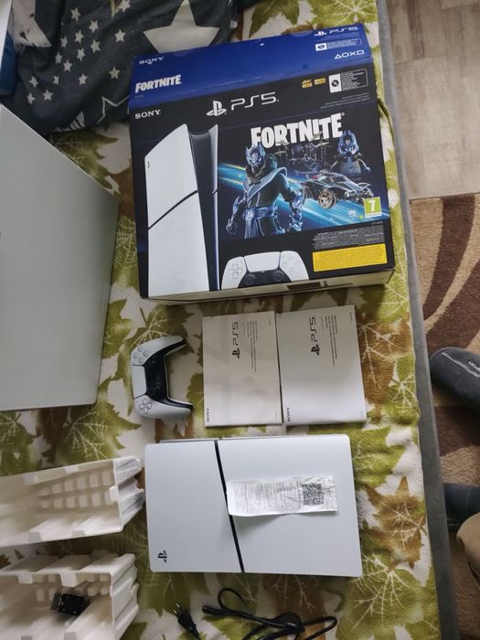 Срочно продам пс5 в ідеальному стані