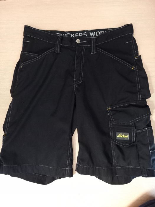 Робочі шорти бренду Snickers Workwear
