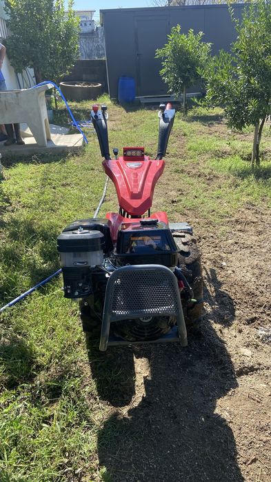 Motocultivador 15 HP gasolina com fresa - semi novo