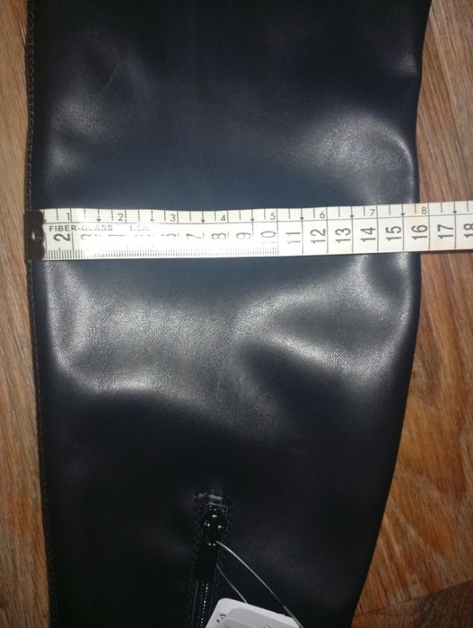 Нові жіночі сапоги