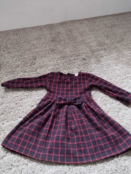 Плаття на дівчинку