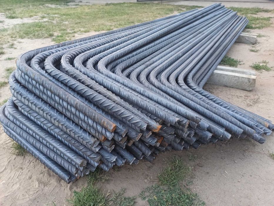 Strzemiona (jarzemka) zbrojeniowe - budowlane do zbrojenia betonu stal