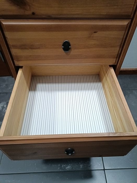 Komoda IKEA Leksvik