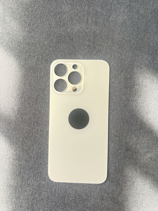Задняя крышка iPhone 13 pro gold