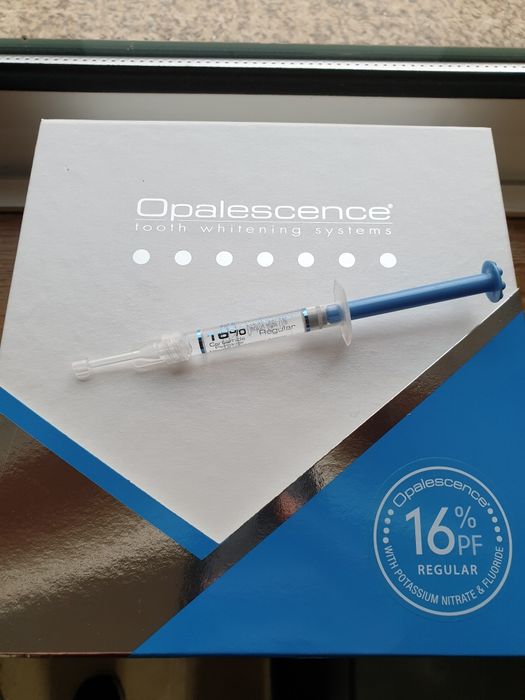 Branqueamento dentário
