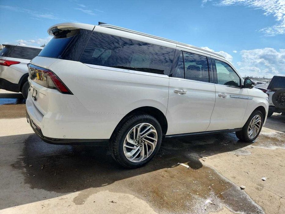 2025 Linkoln Navigator L Reserv З ПДВ