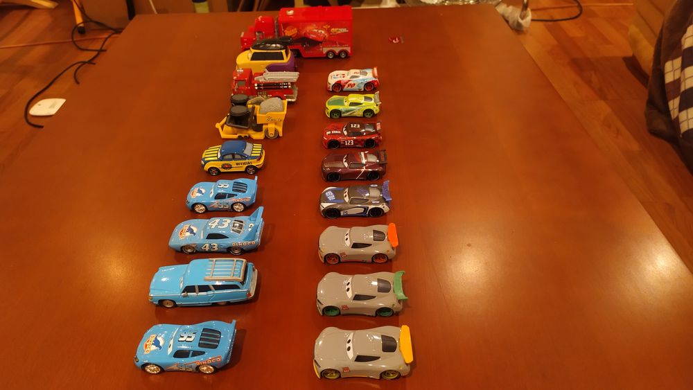 Carros Disney Pixar Cars - Originais da Mattel, Novos