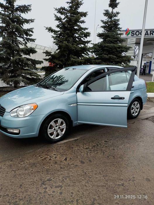 Продам Hyundai Accent 2008