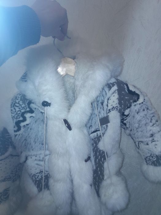 Курточка для дівчинки, шуба для дівчинки 110-116, дуже тепла шуба