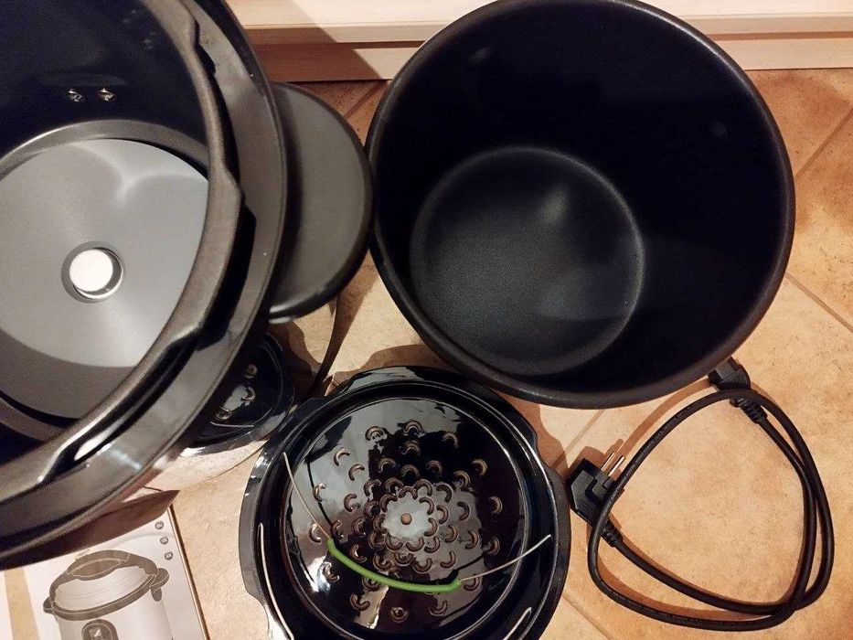 Абсолютно нова мультиварка-скороварка Moulinex СЕ4000