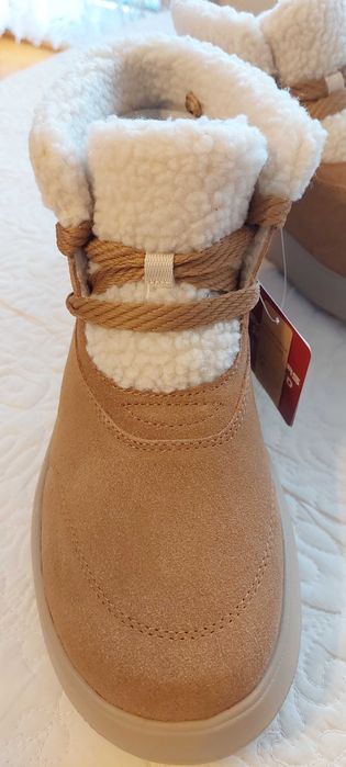 Nowe z metkami oryginalne buty zimowe Skechers rozmiar 38