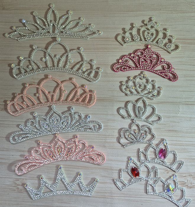 Діадеми на пучок,аксесуари