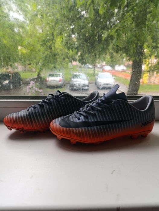 Бутсы футбольные найк MERCURIAL