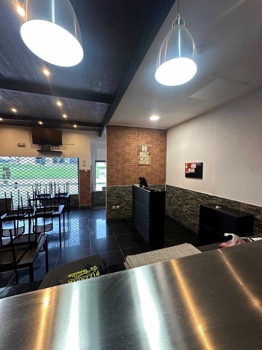 trespasse de pizzaria na amora