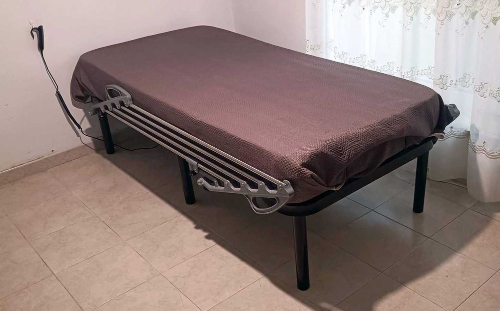 Cama Colis Ortopédica Articulada | eléctrica c/ comando
