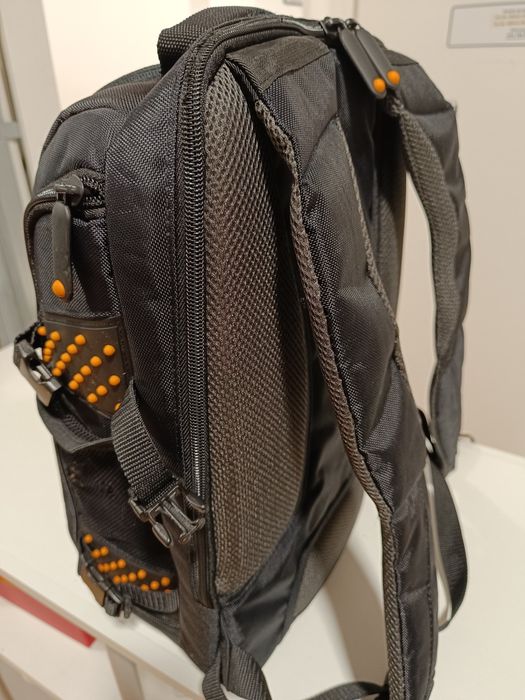 Mochila Case Logic SLRPC-4 SLR