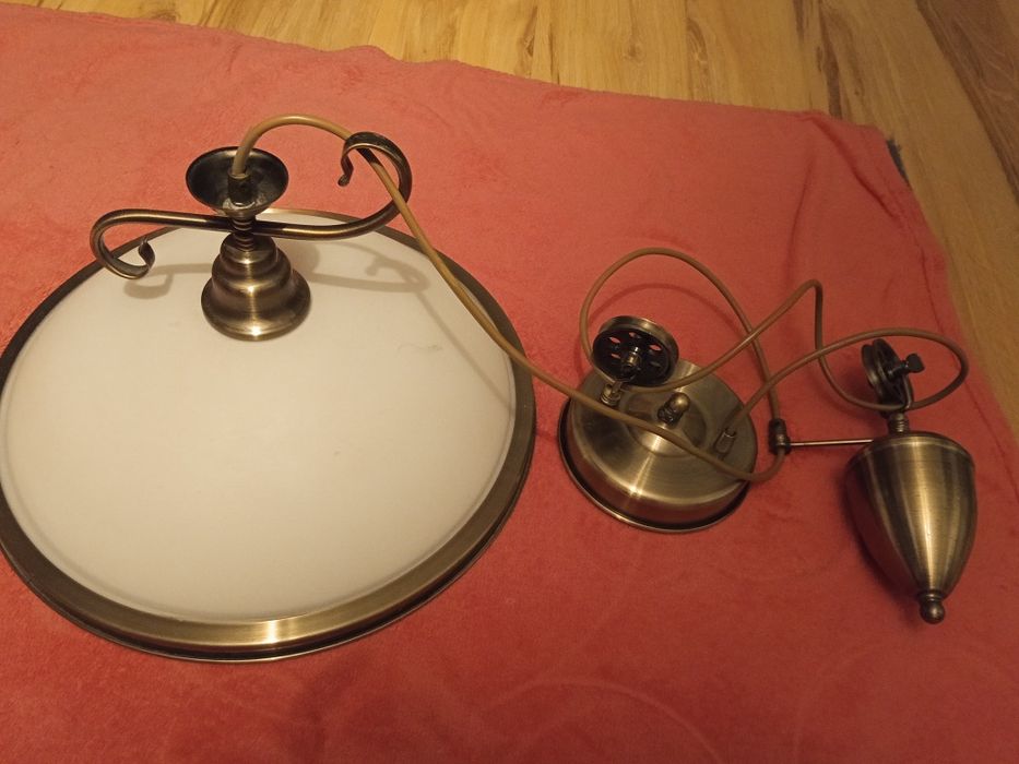 Żyrandol mosiężny