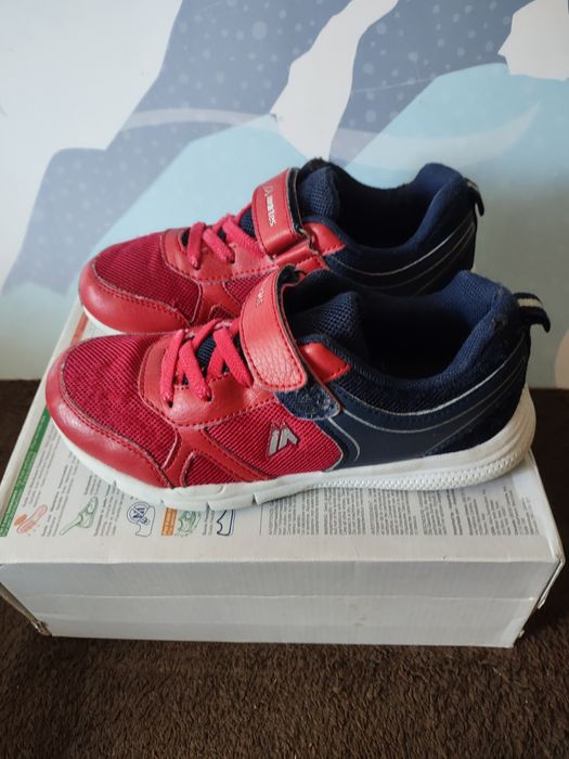 Buty dziecięce sportowe rozm. 32