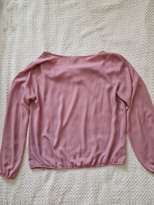 Жіноча бузкова блуза