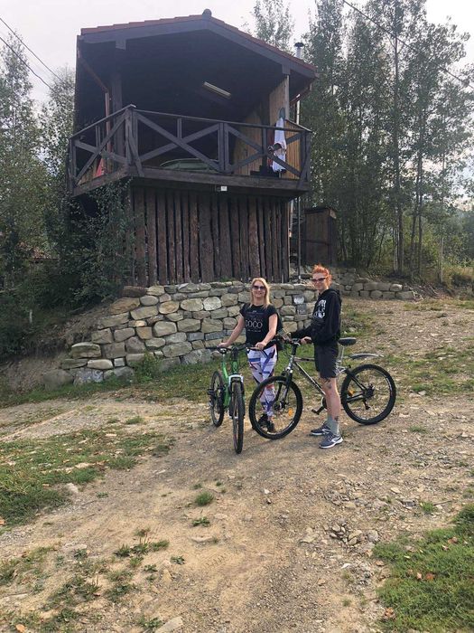 Прокат велосипедів, велопрокат в Карпатах, Стара Гута біля резиденції