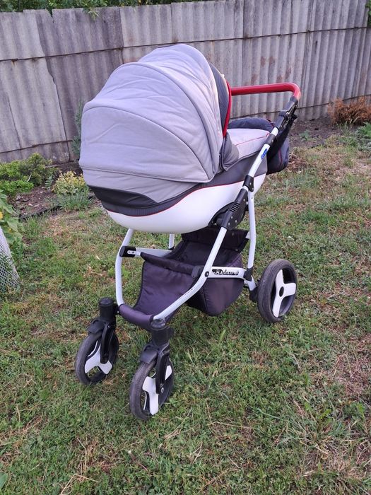 Коляска 2 в 1 , люлька  і прогулка
