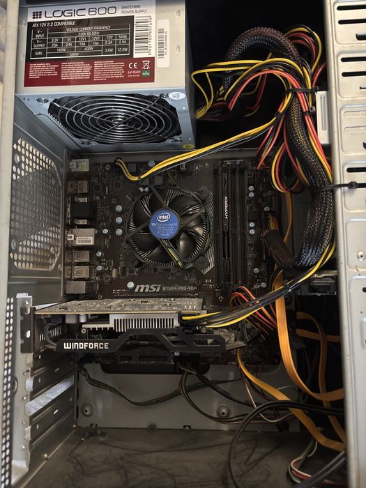 Komputer stacjonarny do przegladania internetu / slabszych gier