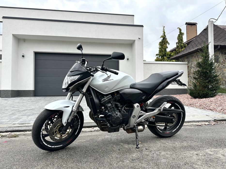 Продам Honda CB600F Hornet 2011