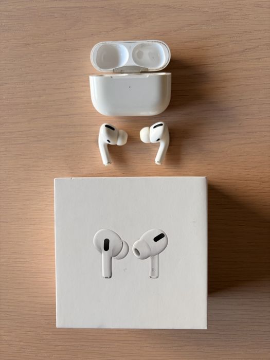 AirPods Pro 2021