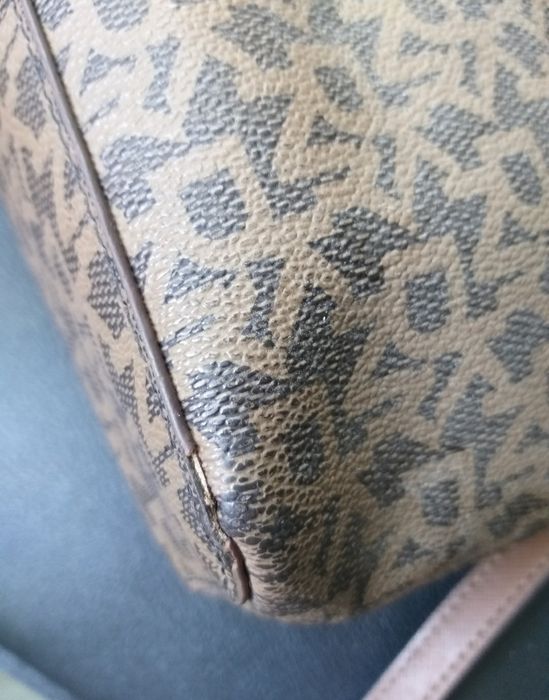 Жіноча сумка DKNY