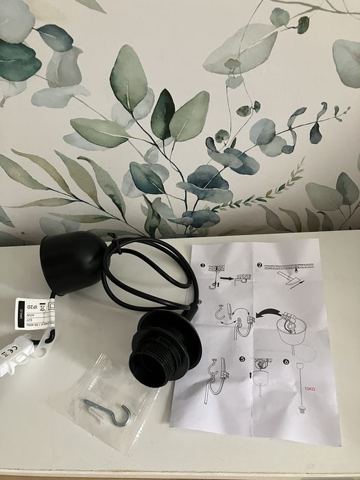 Lampa wiszaca/ kabel z oprawką czarny, bialy User Manuel kpl